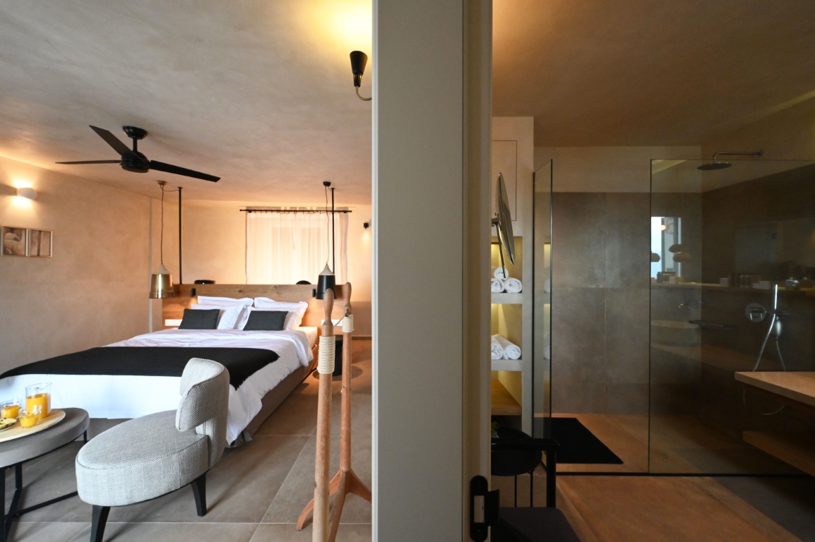 Snowbell Suite