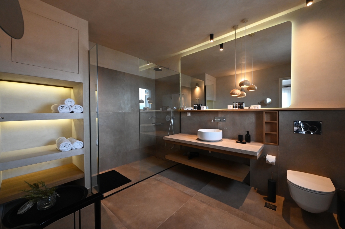 Snowbell Suite